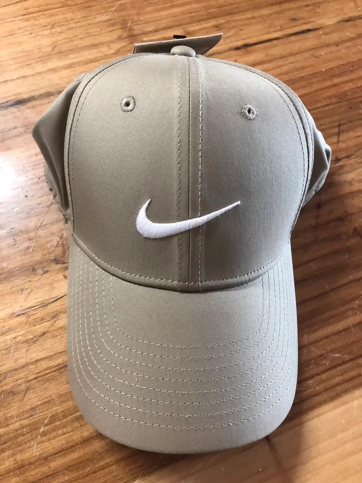 나이키 드라이핏 레거시91 테크 캡 카키