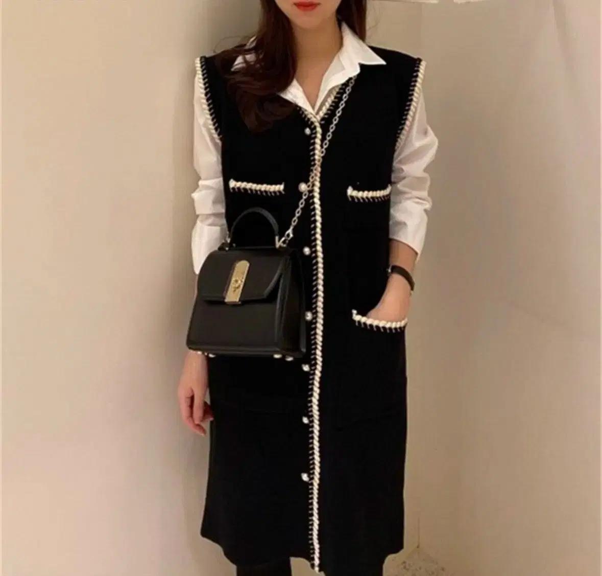 F 진주 버튼 포인트 니트 베스트형 원피스