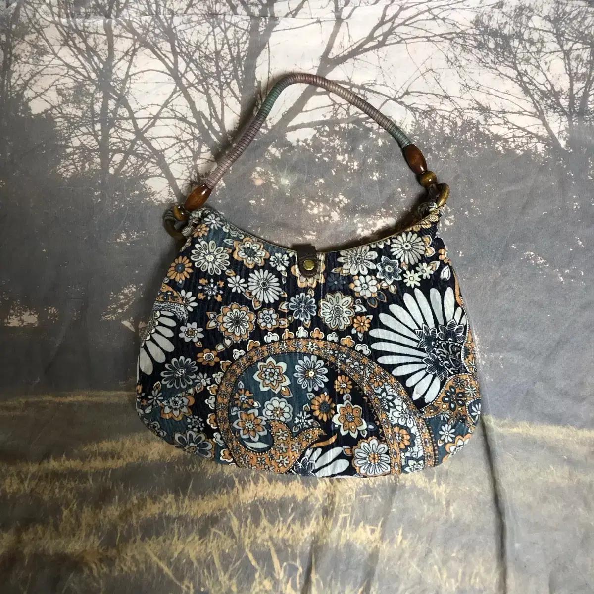 Vintage on a soft stream tote bag
