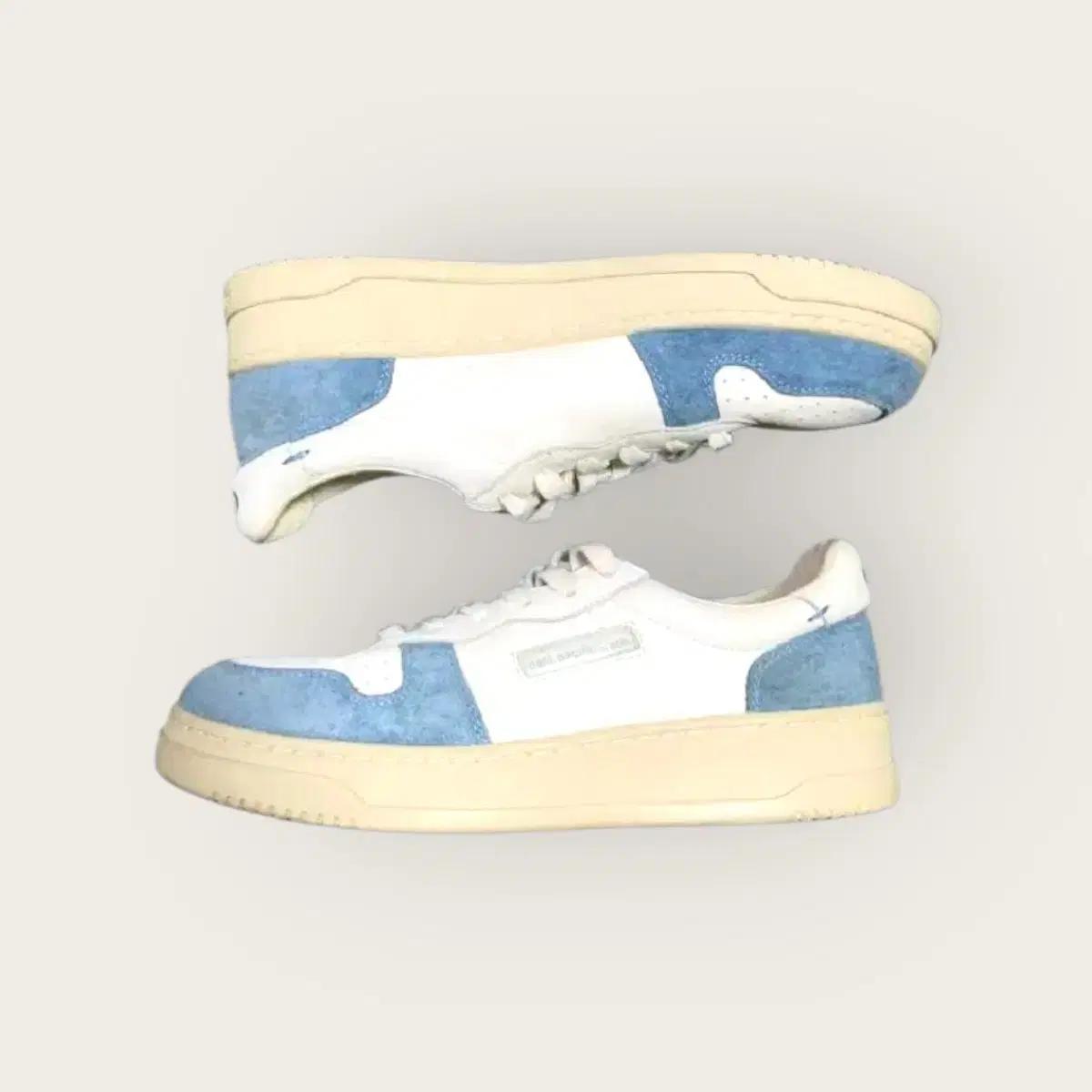 230)EPT 코트 하이 블루 단화 스니커즈 플랫슈즈 스카이블루 로우