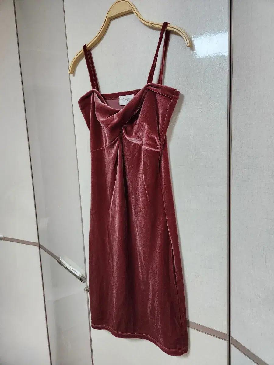 "벨벳 원피스"[생일파티.데이트룩.파티룩.모임룩.축하.연말룩