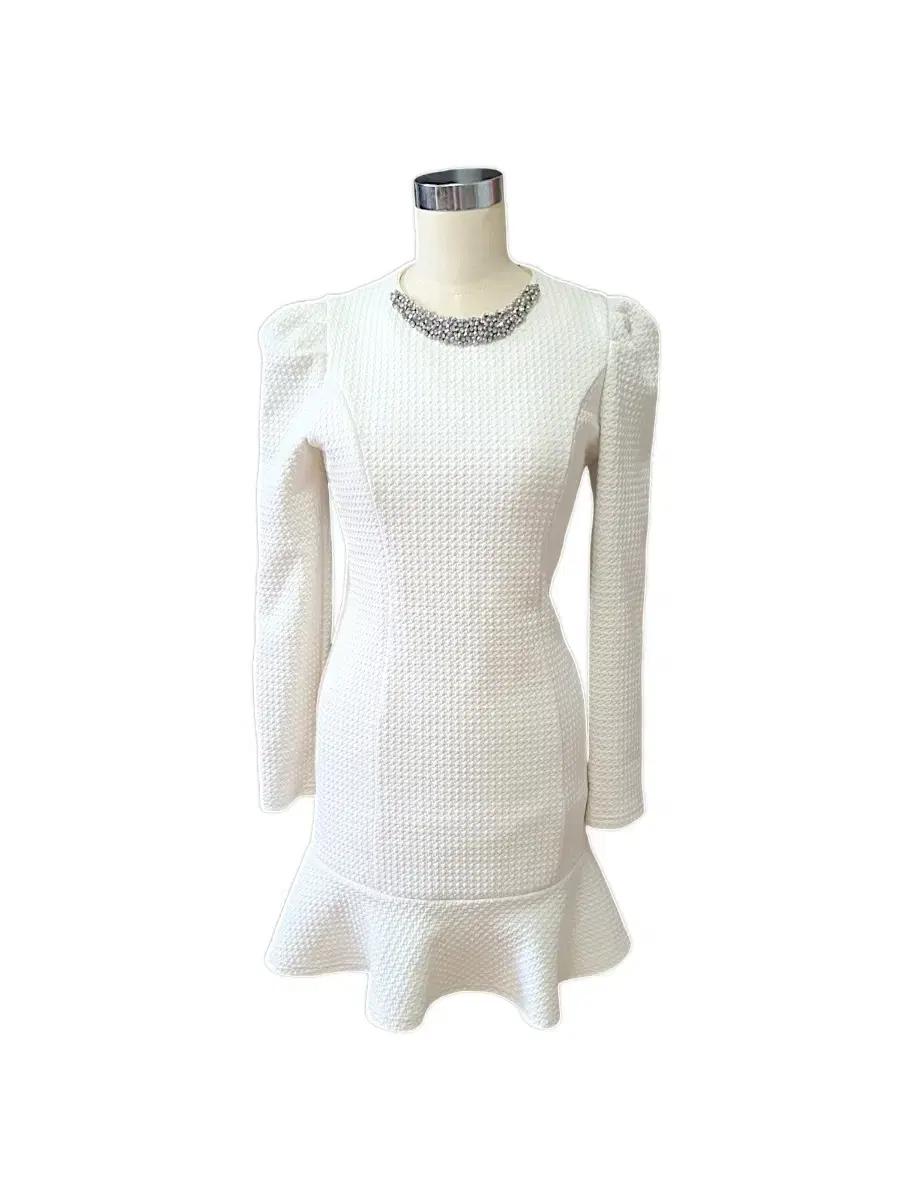 A68여성McGINN매긴 여성 프릴 겨울원피스 머메이드화이트원피스 하객룩