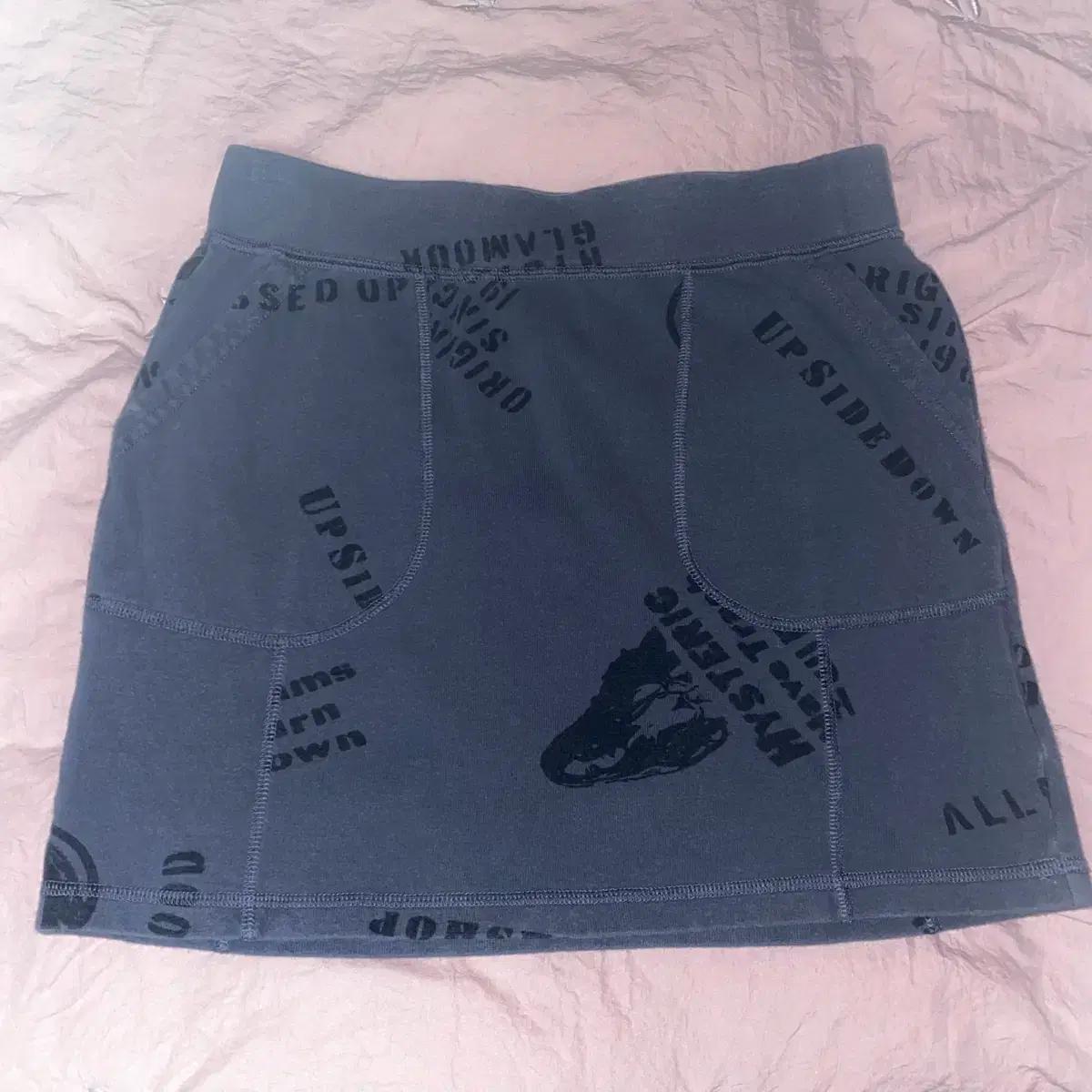 히스테릭글래머 치마