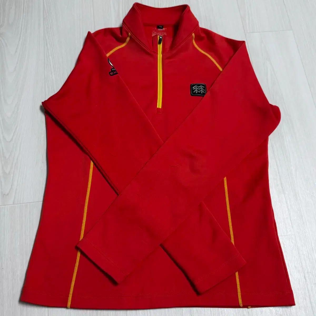 $)코오롱 여성 등산복 반집업 긴팔 상의(90) 팝니다,