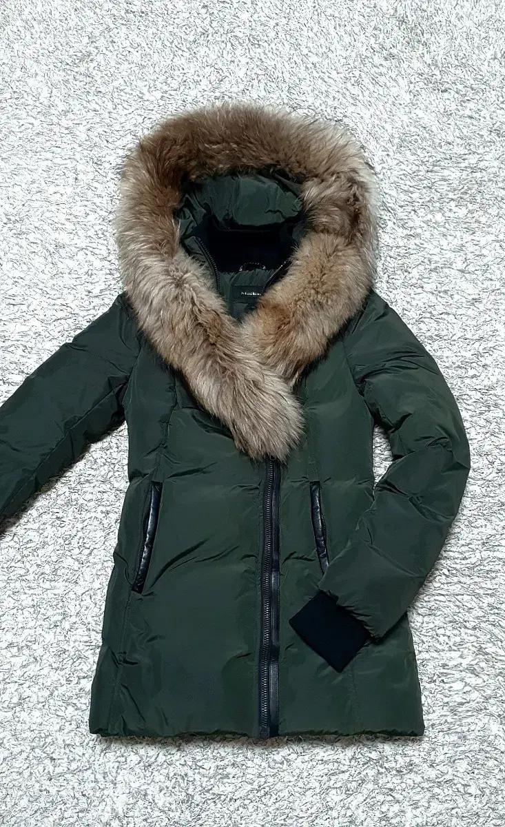 맥케이지 여성용 정품 폭스퍼 덕다운 패딩 판매해요