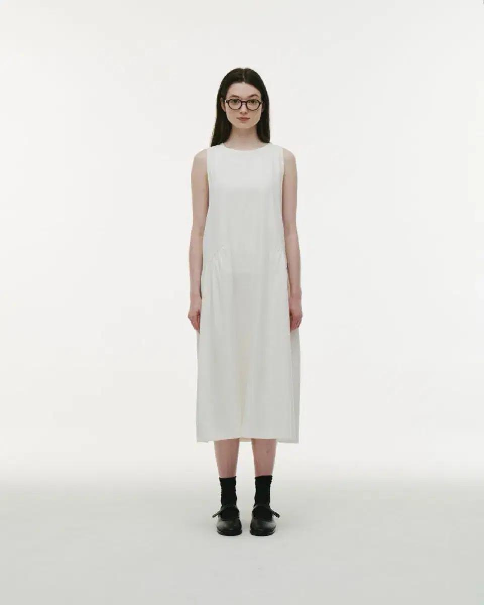 레터 Apron one-piece 원피스