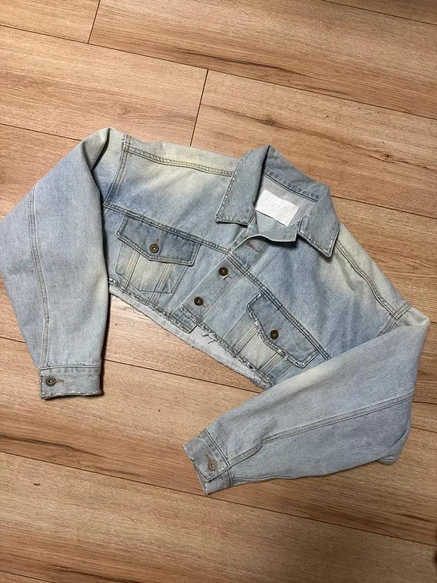 에스이오 VINTAGE CROPPED DENIM JACKET