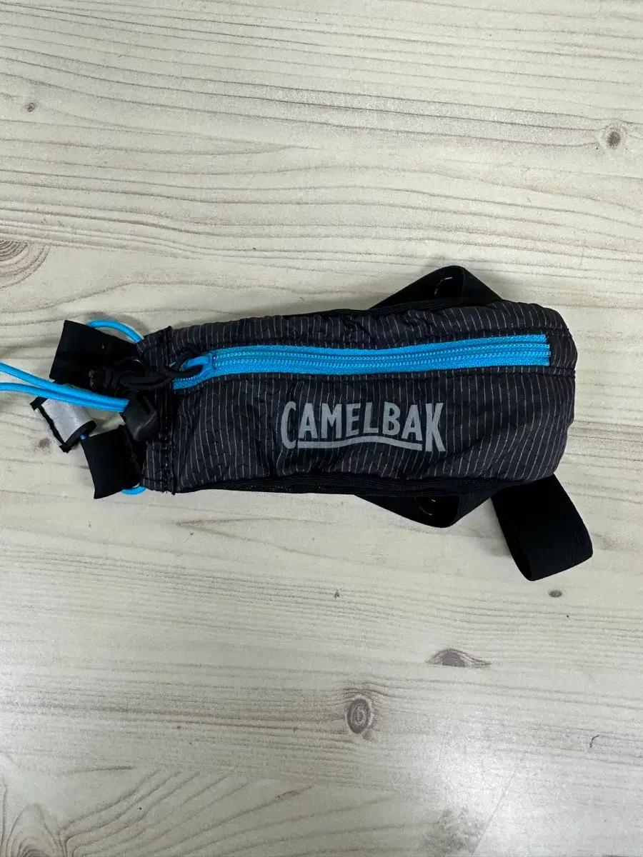 [스포츠] 카멜백 Camelbak 자전거 물병 파우치 (미사용)
