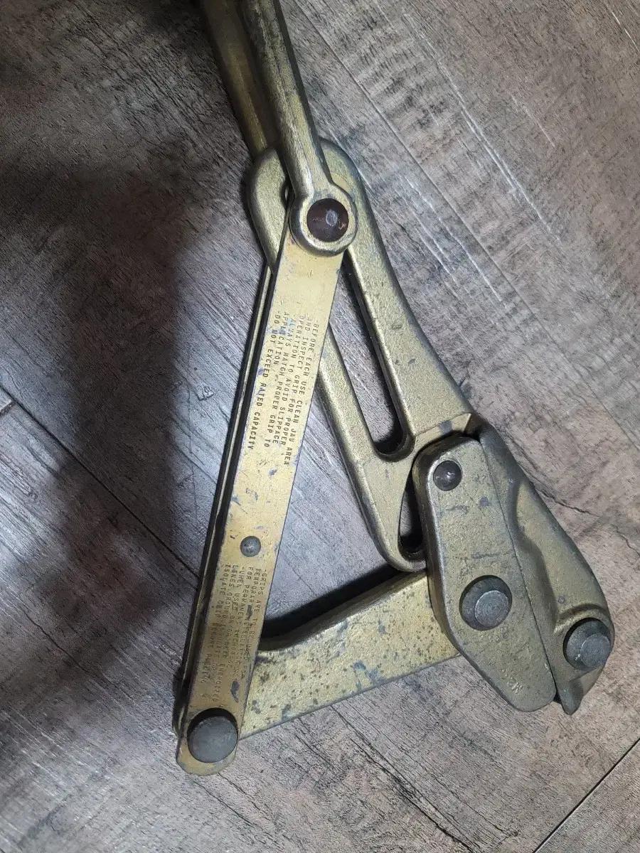 Klein Tools 1684-5 Grip for High Strengt