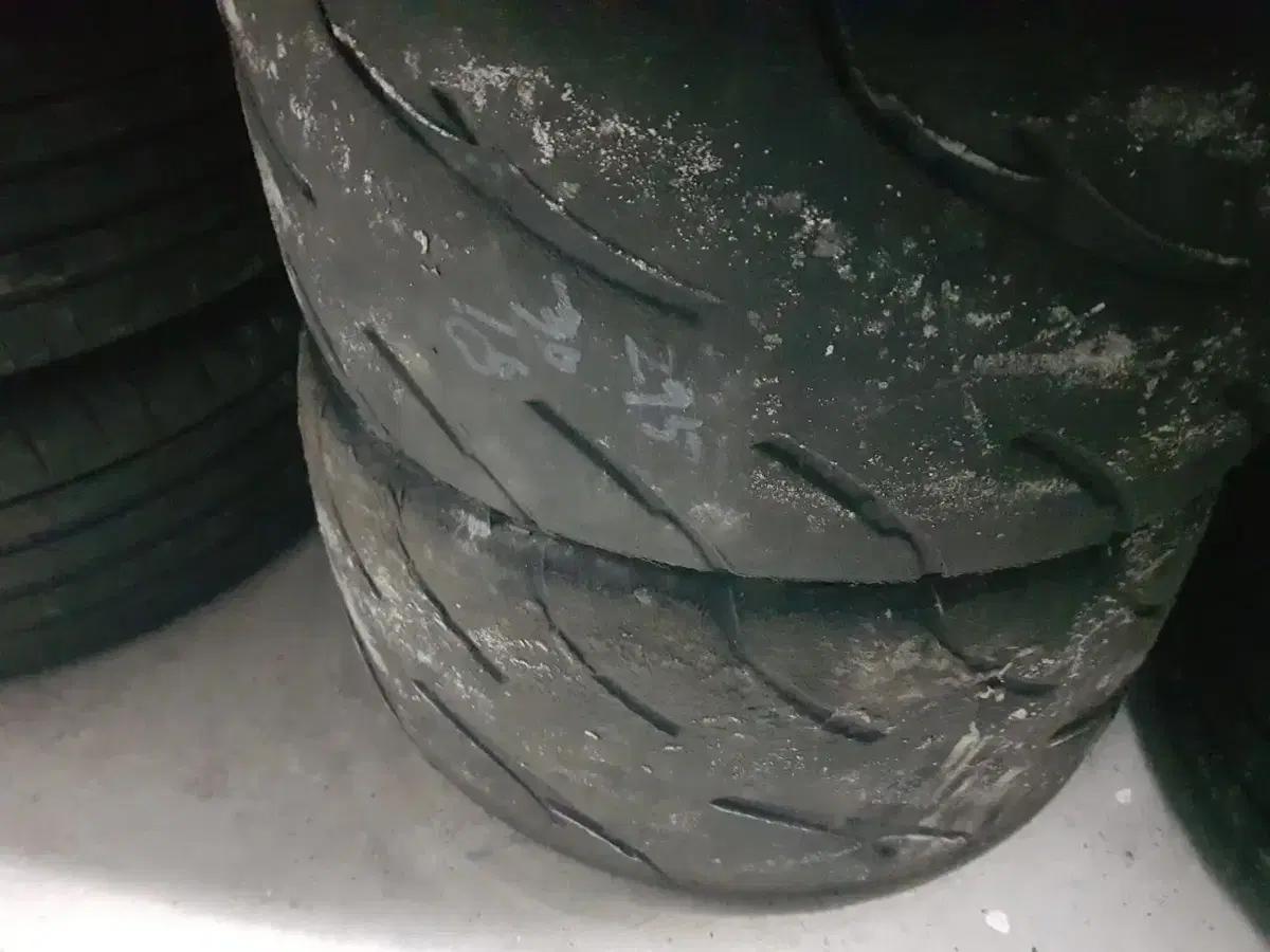 295 30 18 2짝 난강 ar1 하이그립 중고타이어 판매