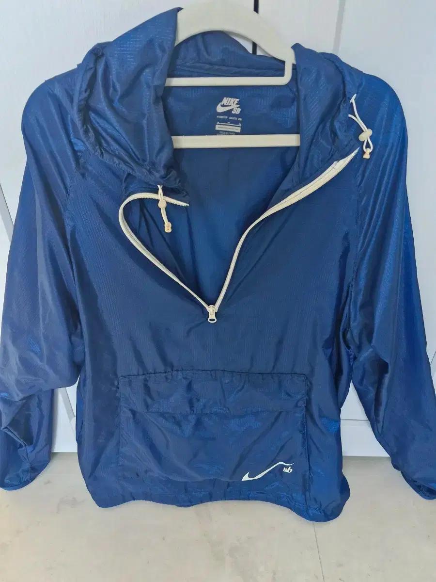 나이키 아노락티셔츠