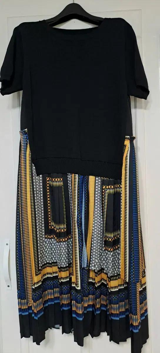 [택포] 찰랑찰랑 시원한 여름 원피스