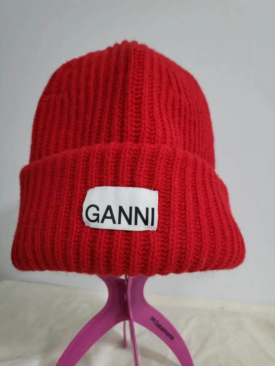 가니(GANNI) 비니 새상