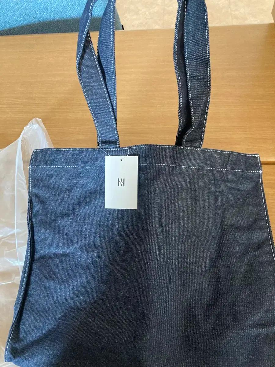 헤라 데님 쇼퍼백 배송비 포함