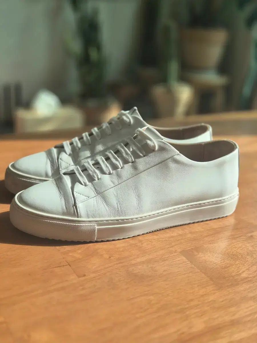 (동영상참고)COS 코스 사이즈285남자스니커즈