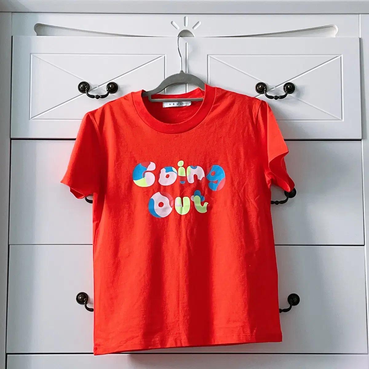 미착용새상품 NEUL 반팔 티셔츠