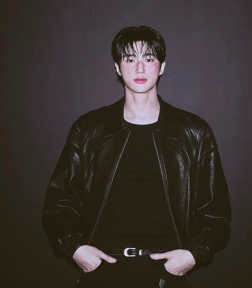 렉토 24FW 70S 루카스 레더 봄버 점퍼