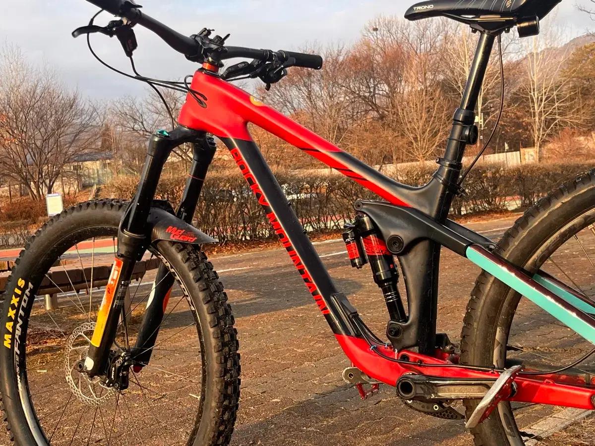 풀샥 mtb 록키마운틴 슬레이어 750 판매/대차 (설명란 확인 필수)