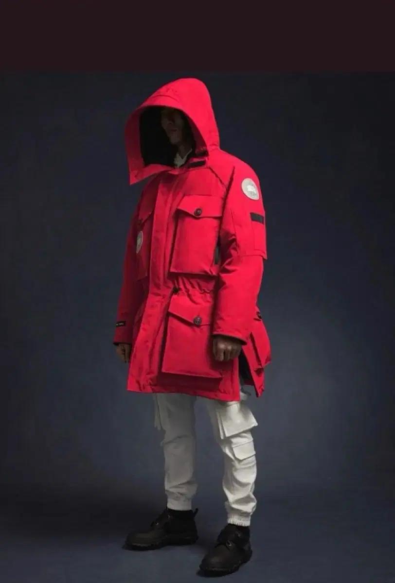 준지X 캐나다구스 익스페디션 파카 레드 S사이즈