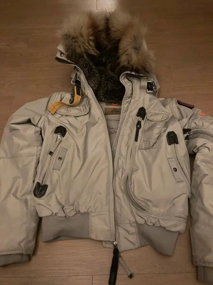 파라점퍼스 고비 21fw