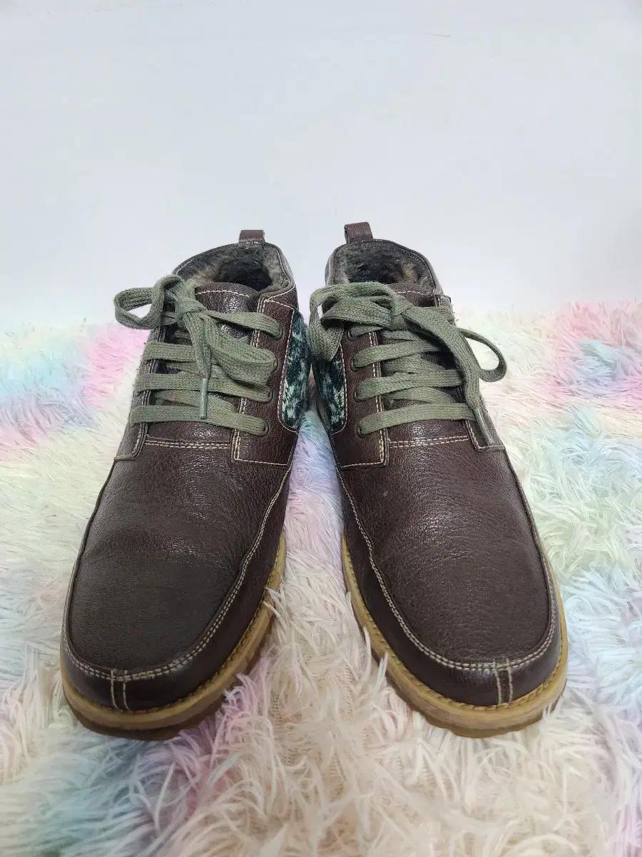 닥스 가을 겨울 스니커즈 255사이즈