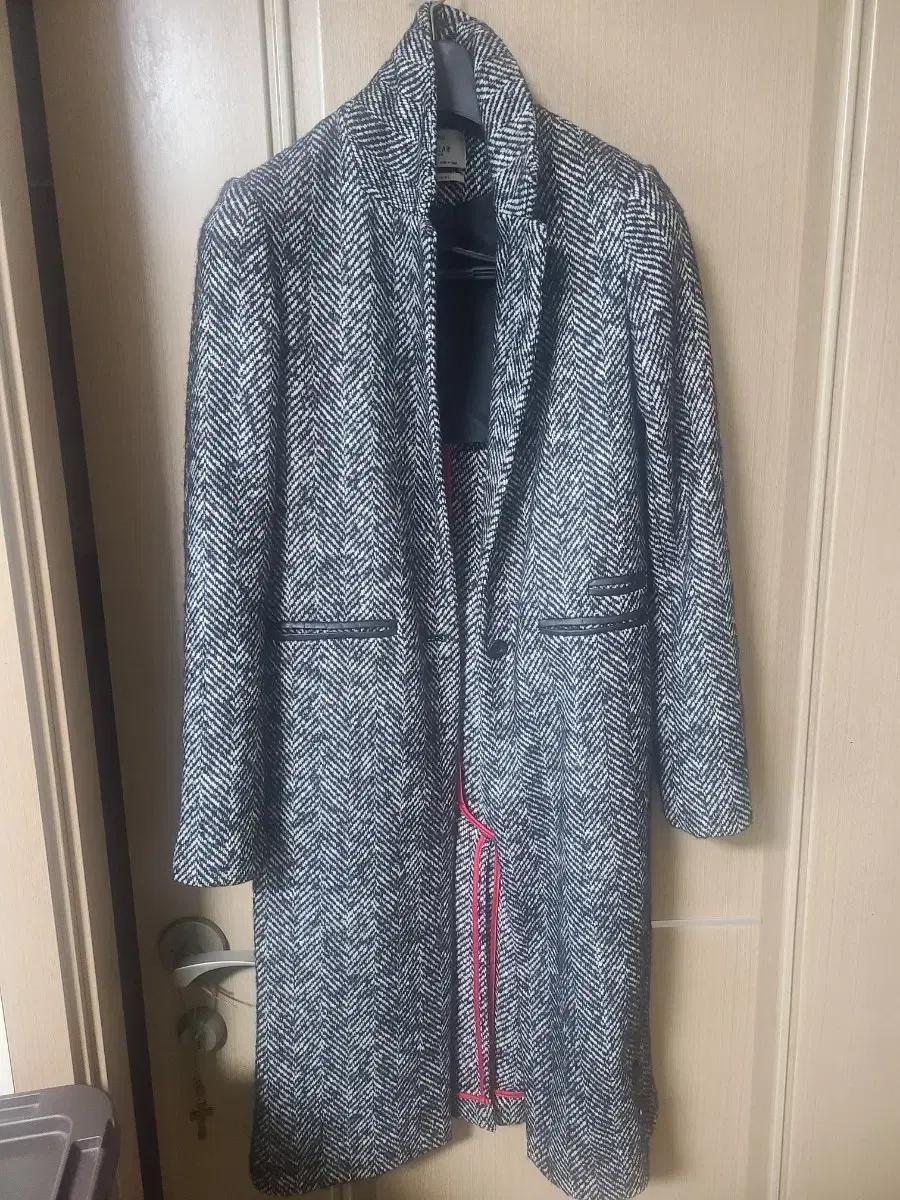 브랜드버슈카 여성롱코트 미착용