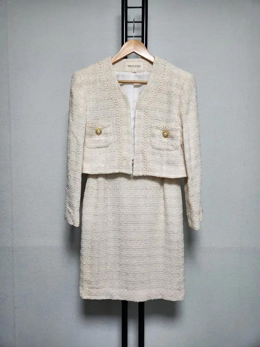 [JPN] 55 부클 트위드 투피스