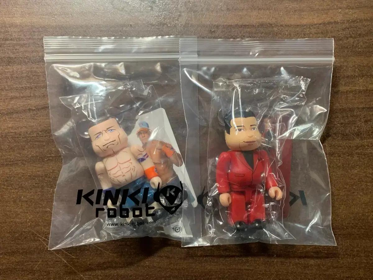 베어브릭 48탄 ( 존 시나 / 타하라 토시히코 )