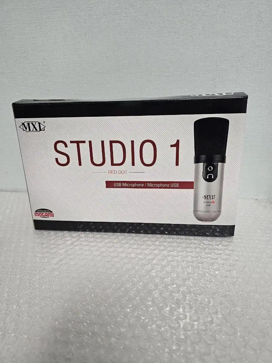 새상품-MXL STUDIO ONE REDDOT 콘덴서마이크 90000