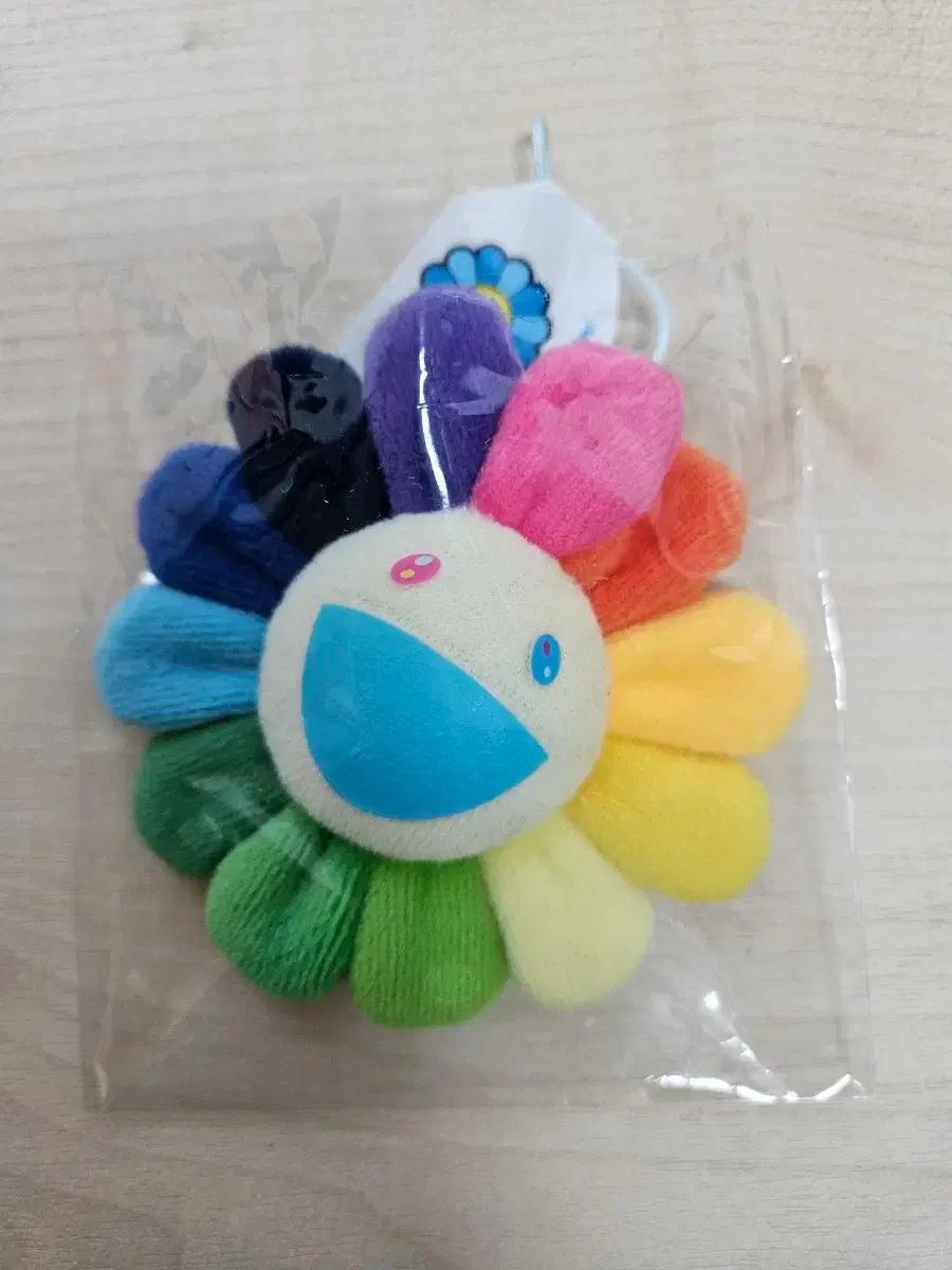 카이카이키키 키링 화이트