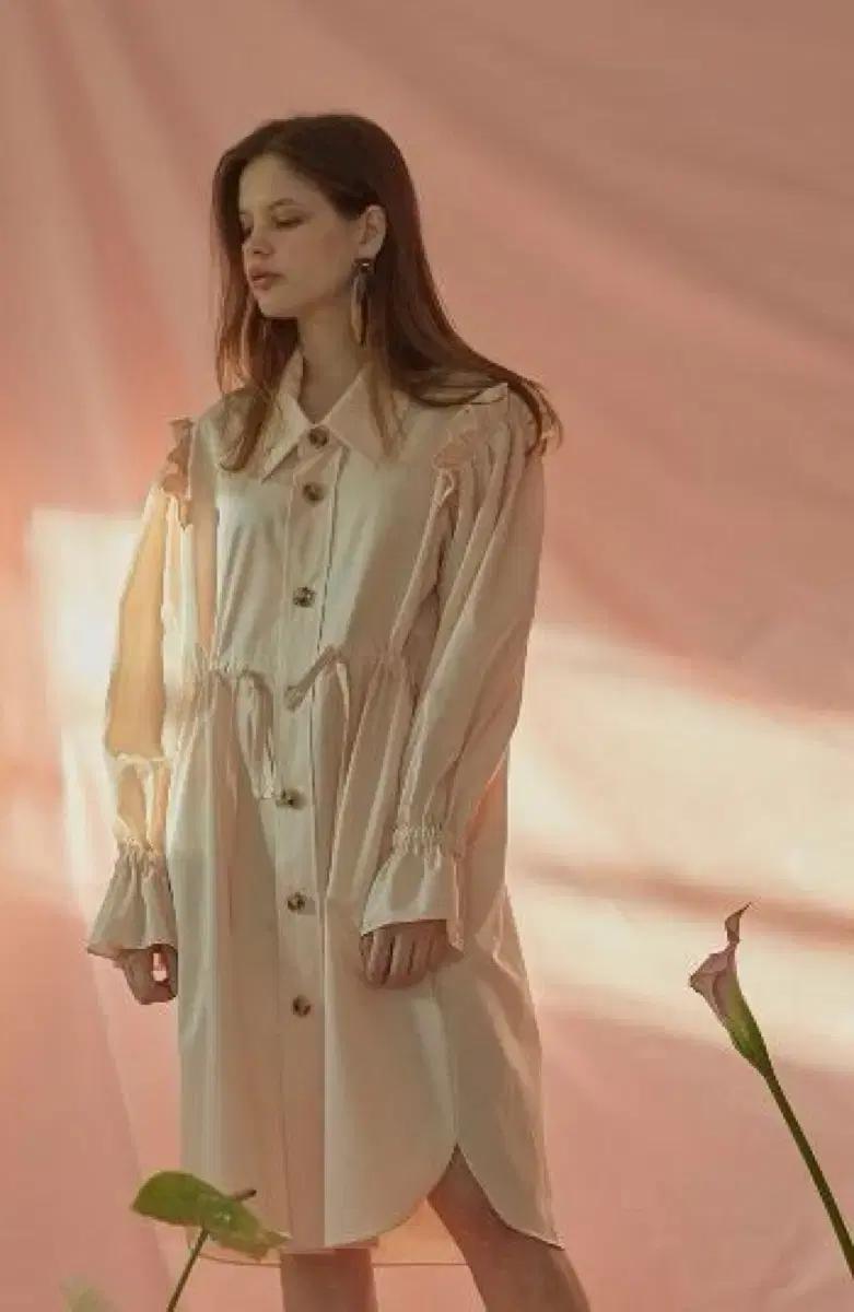 노미나떼 러플 바스락 코튼 원피스 드레스 20만원대 구매