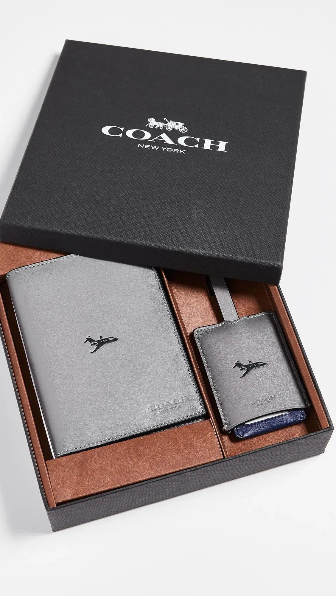 코치 coach 여권 지갑 + 러기지 태그