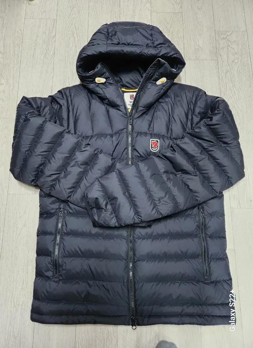 피엘라벤.익스페디션.구스경랑.패딩.M.100