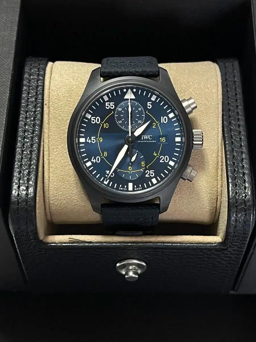 [롯데에비뉴엘구매] IWC 탑건 파일럿 워치 크로노그래프 블루엔젤스