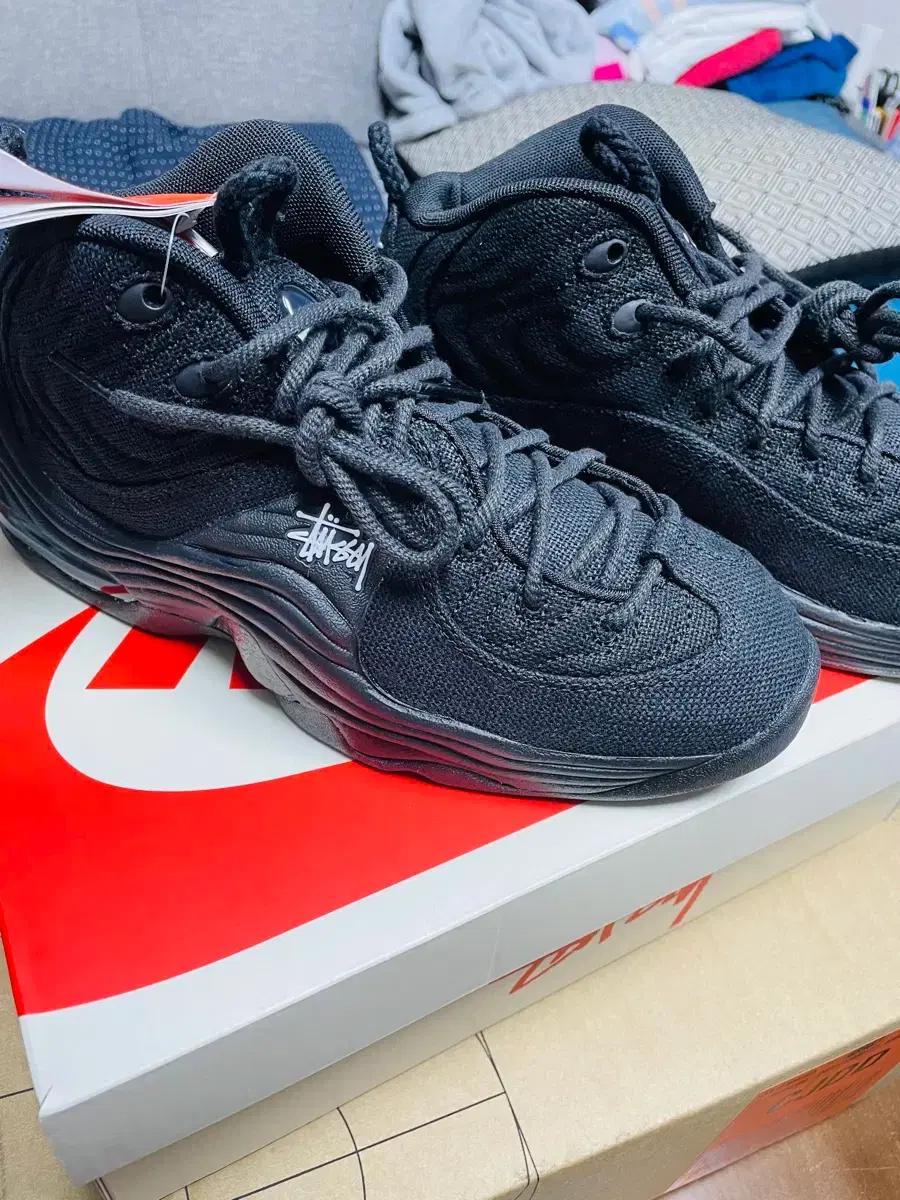 [나이키 x 스투시] 에어페니 240