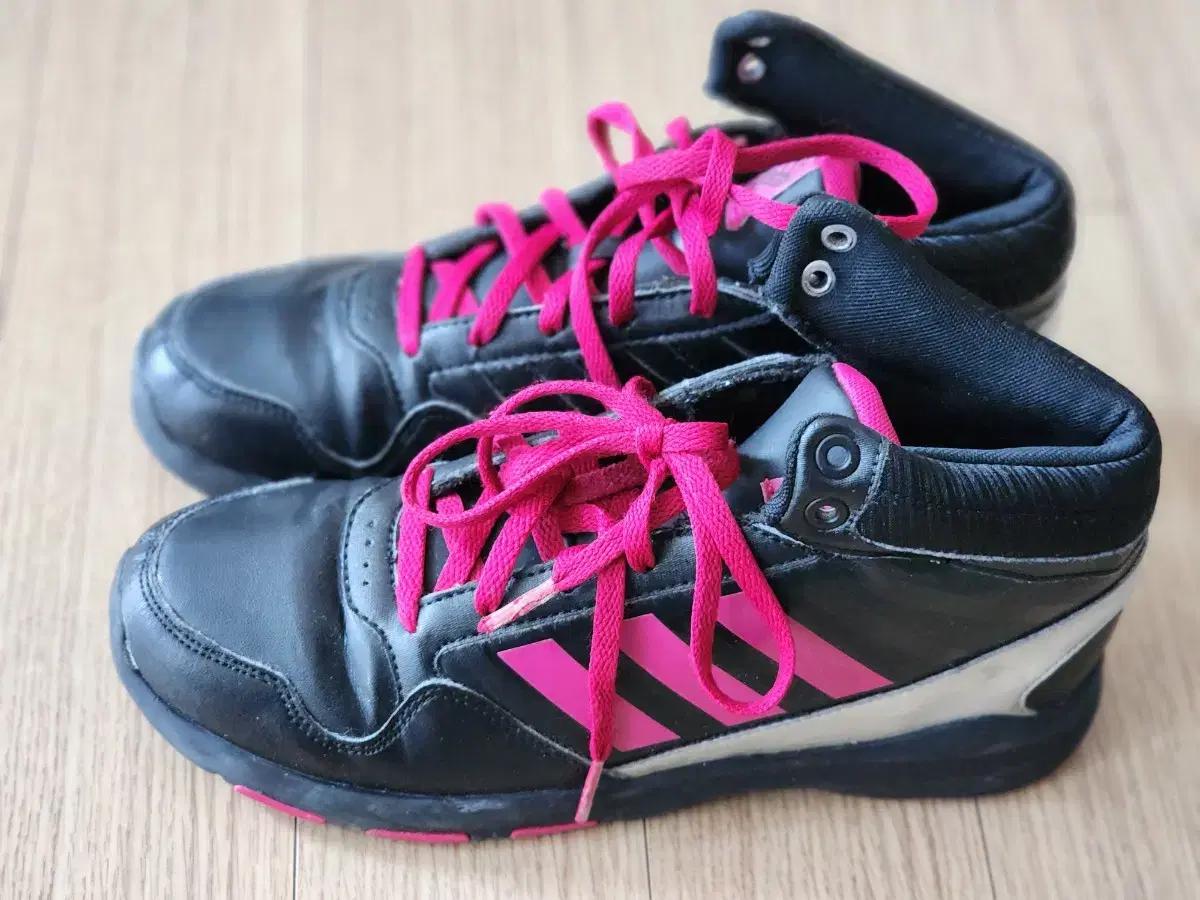 아디다스 운동화 235