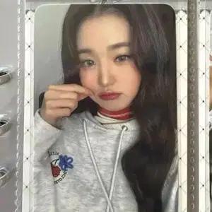 아이브 장원영 키르시 포카 판매합니다!