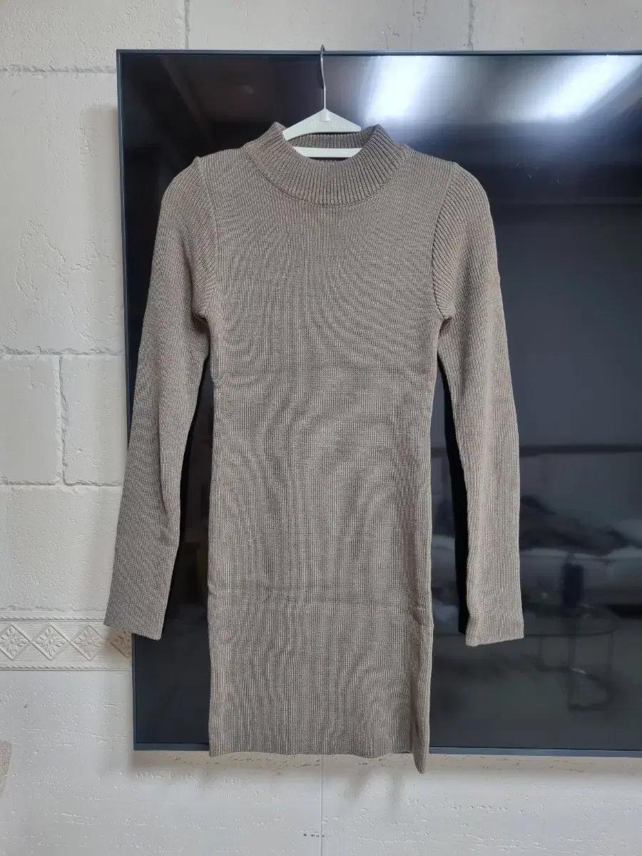 반목 니트원피스 / 타이트한 미니 원피스