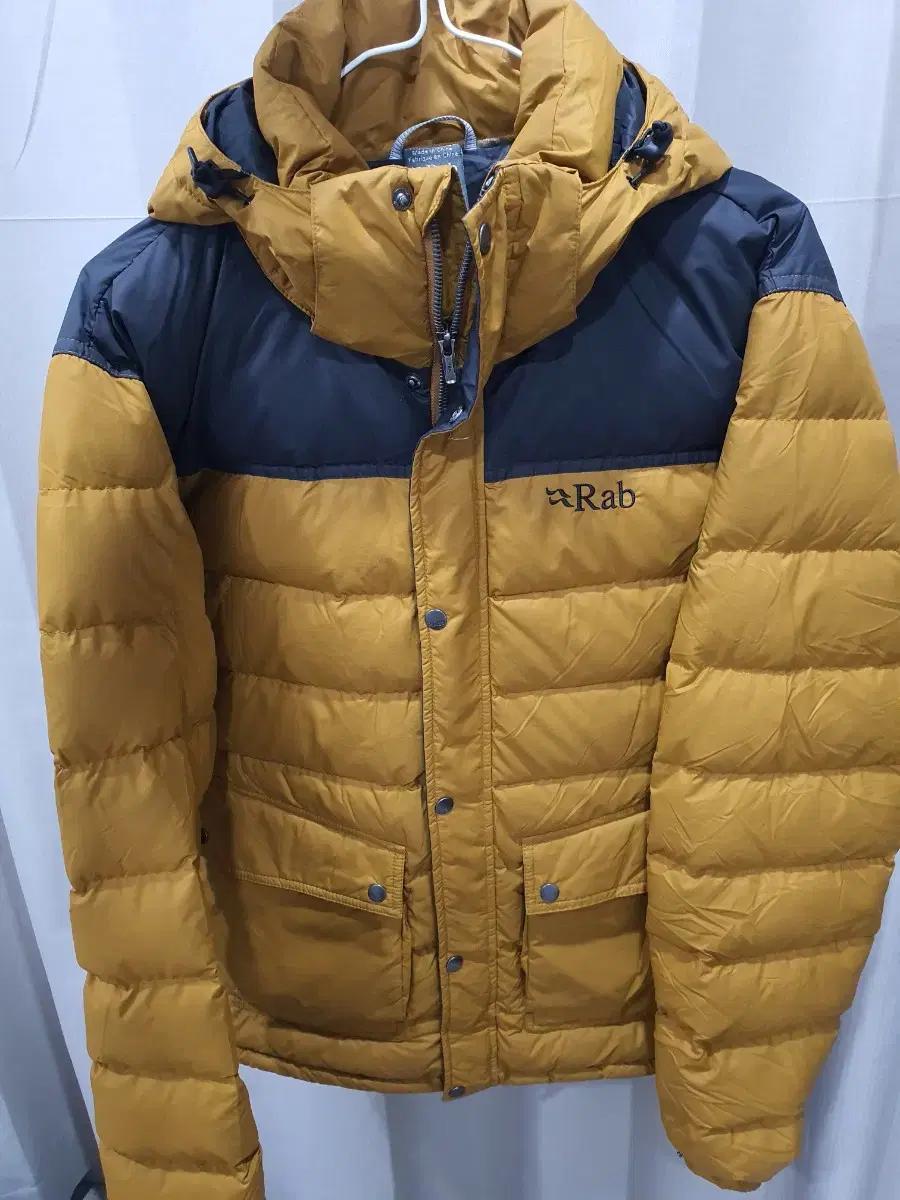 rab 랩생츄어리 패딩