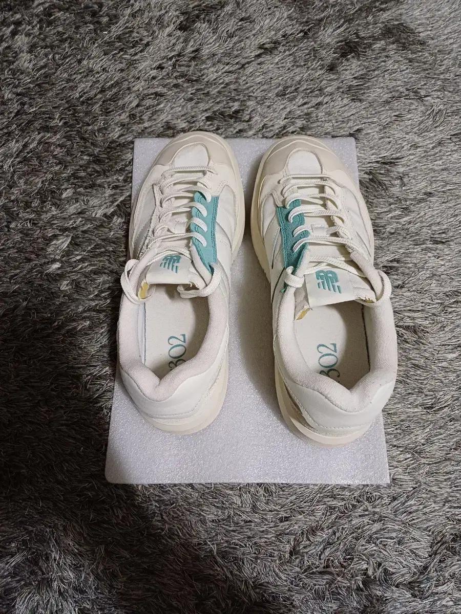 285 뉴발란스 스니커즈 로우탑 남성 운동화 302