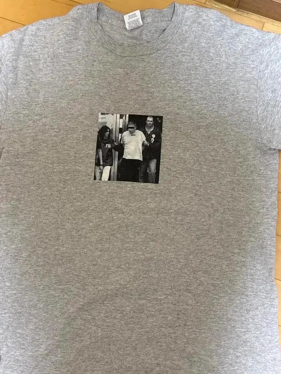 Supreme Illegal Business t