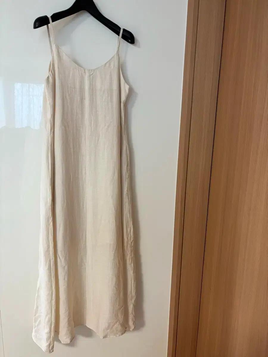 데일리룩 크림슨 린넨 롱원피스 휴양지 여행룩 인생샷