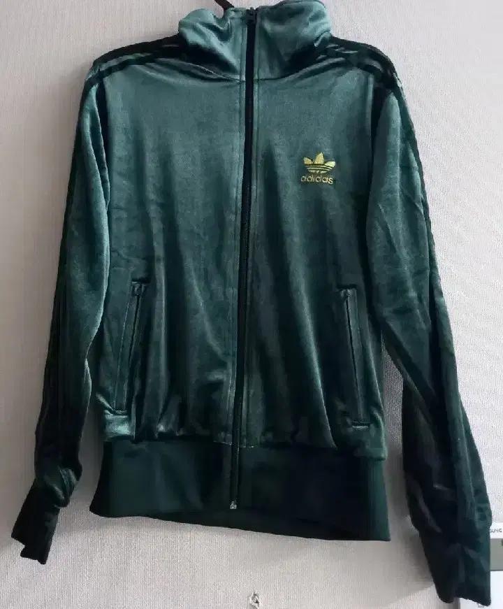 아디다스 희귀 대장급 벨벳 초록 그린 트랙탑 져지집업 90
