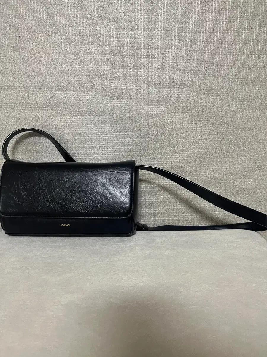 스탠드오일 버터백 블랙색상