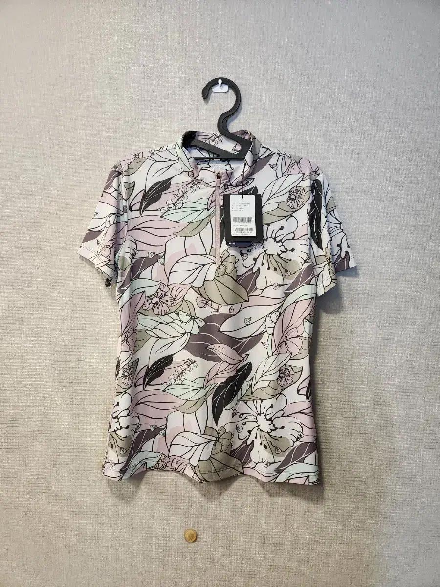 새상품)코오롱스포츠 여성 프린트 집업 반팔 티셔츠