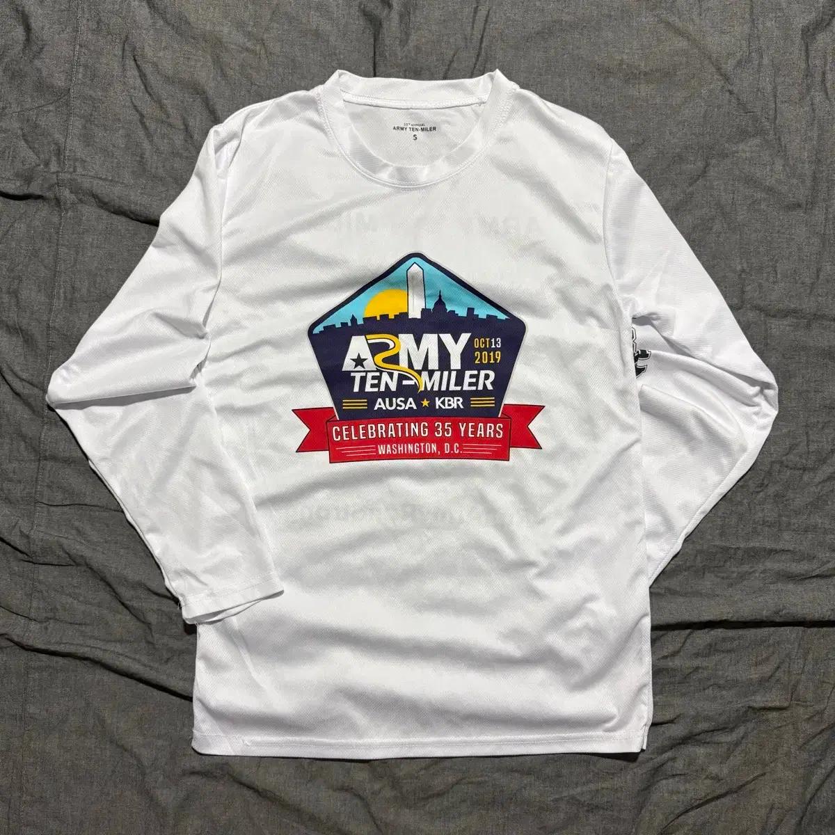 U.S. ARMY L/S Performance T-Shirts Sz S