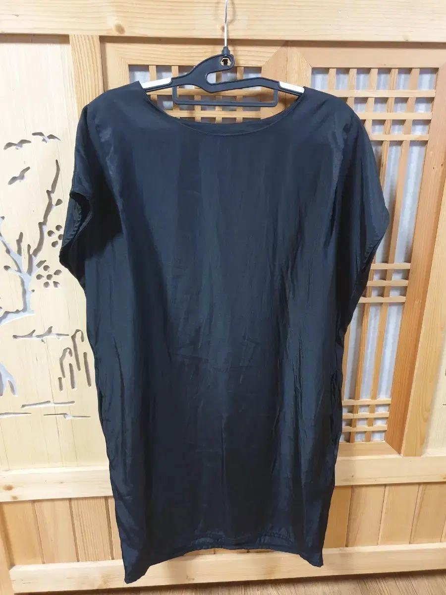 검정색 여성 봄여름 미디 원피스