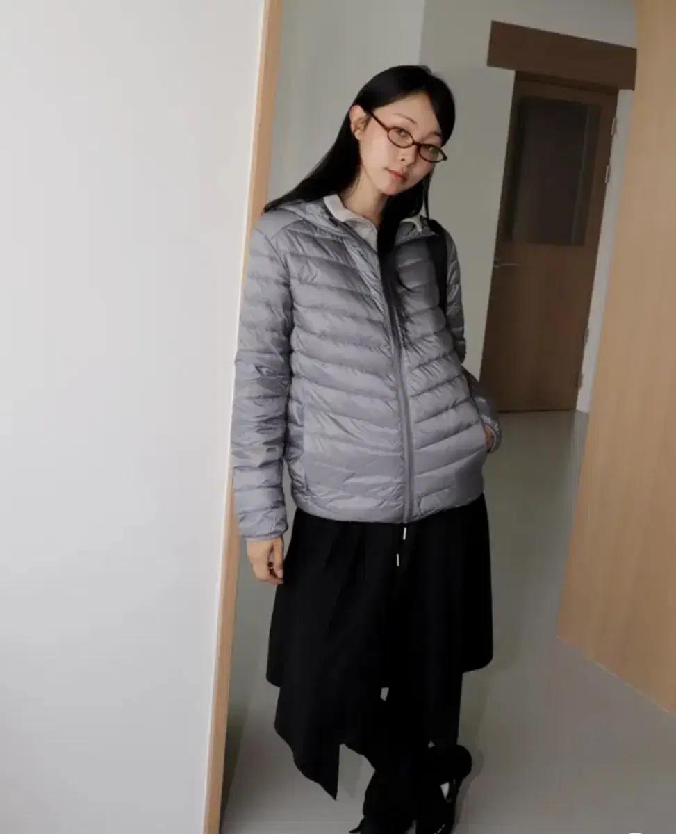 새상품) 원더원더 넥시 울트라 라이트다운 후드 경량패딩