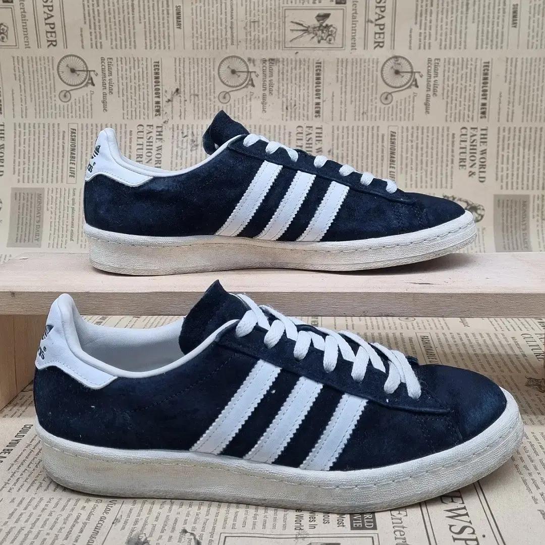 아디다스 블랙여성스니커즈 235