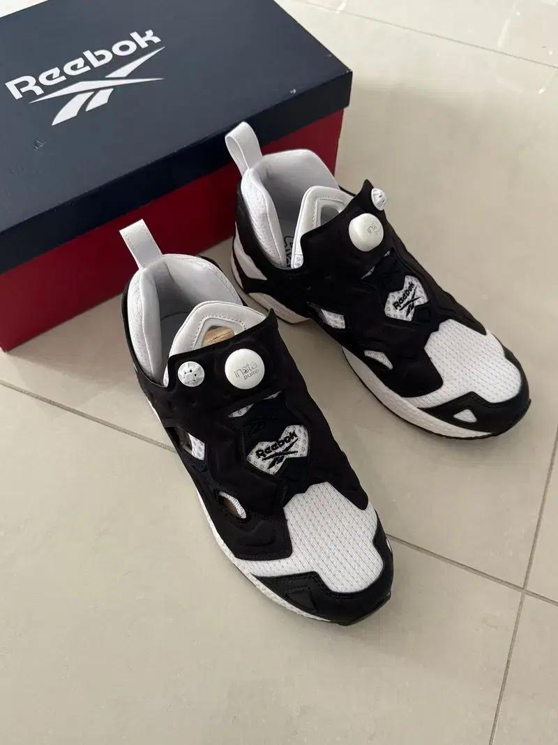 REEBOK 리복 인스타펌프 퓨리 95